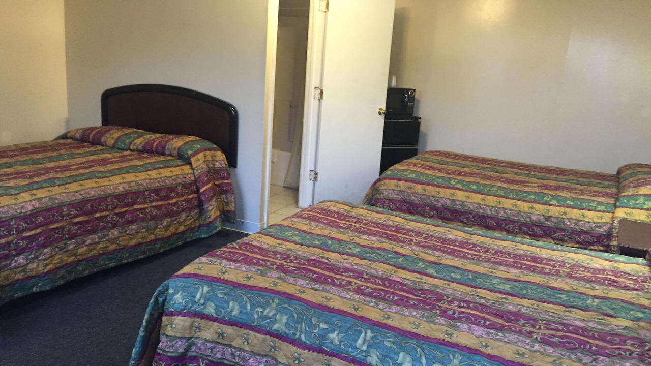 Photo of Bedroom in Tonawanda
