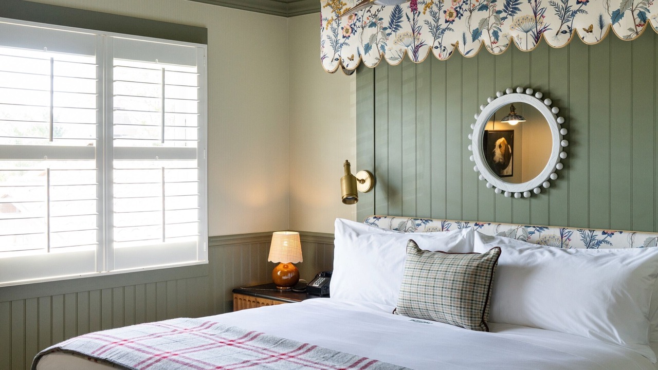 Photo of Bedroom in Golden Rectangle
