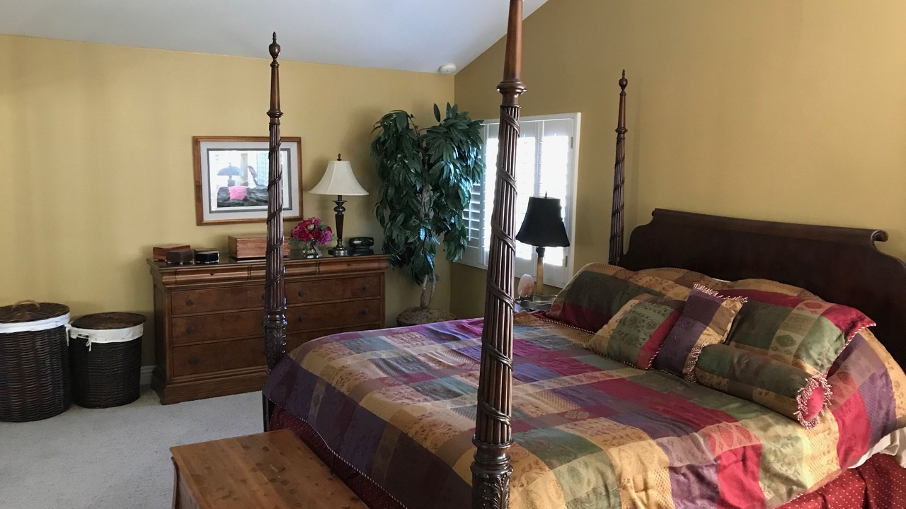 Photo of Bedroom in Agoura Hills
