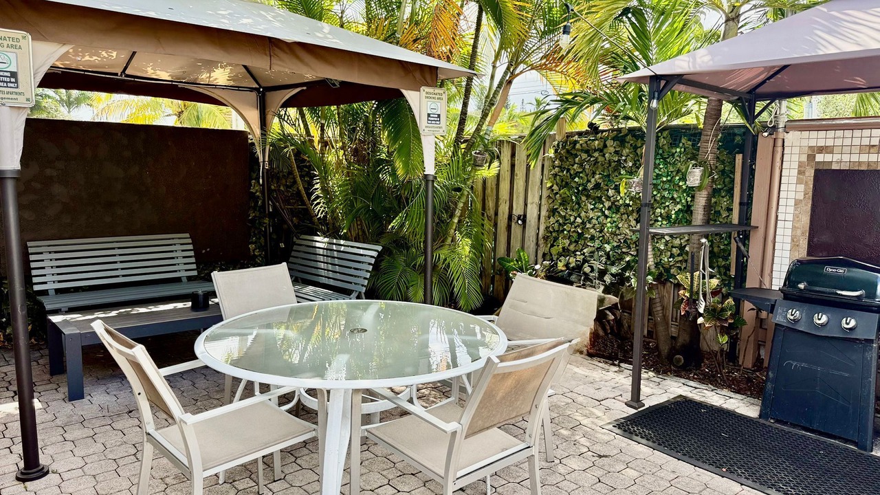 Photo of Outdoor in Dania Beach