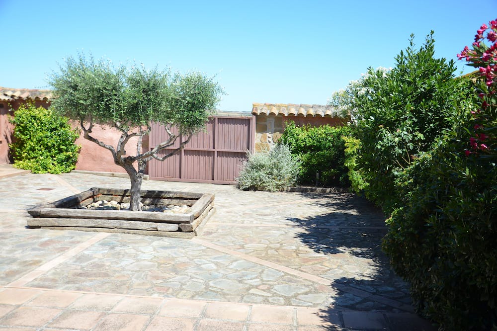 Photo of Outdoor in Santa Lecina