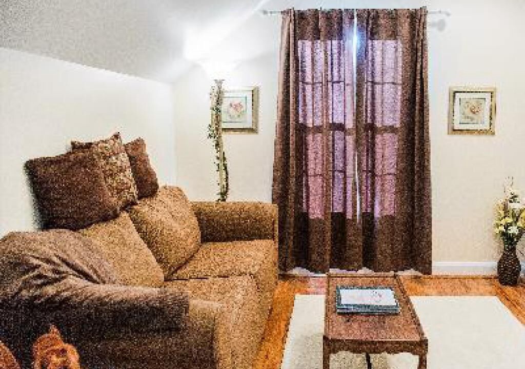 Photo of Bedroom in Pinnacle