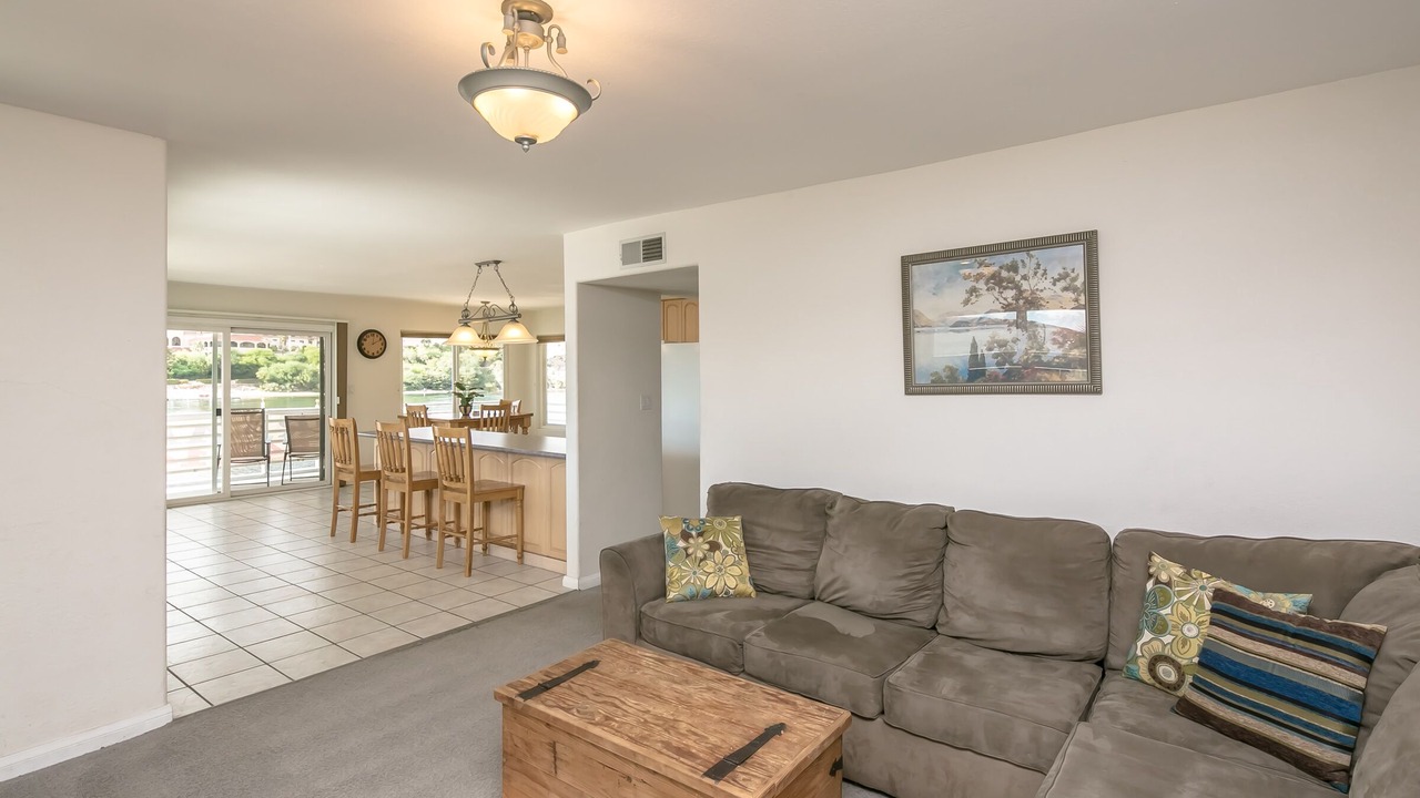 Photo of Livingroom in Bullhead City