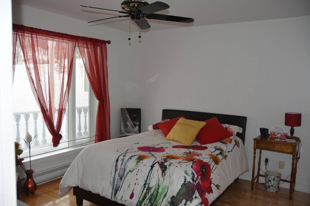 Photo of Bedroom in Sainte Rose du Nord