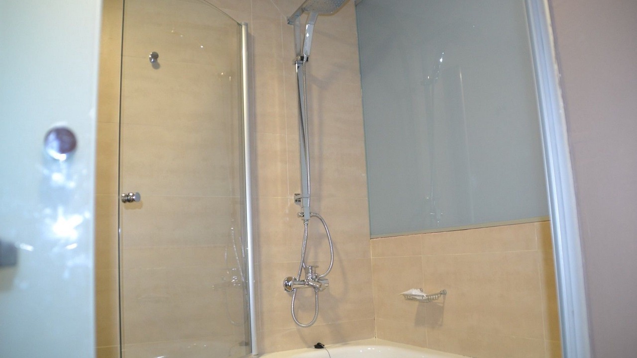 Photo of Bathroom in Flix