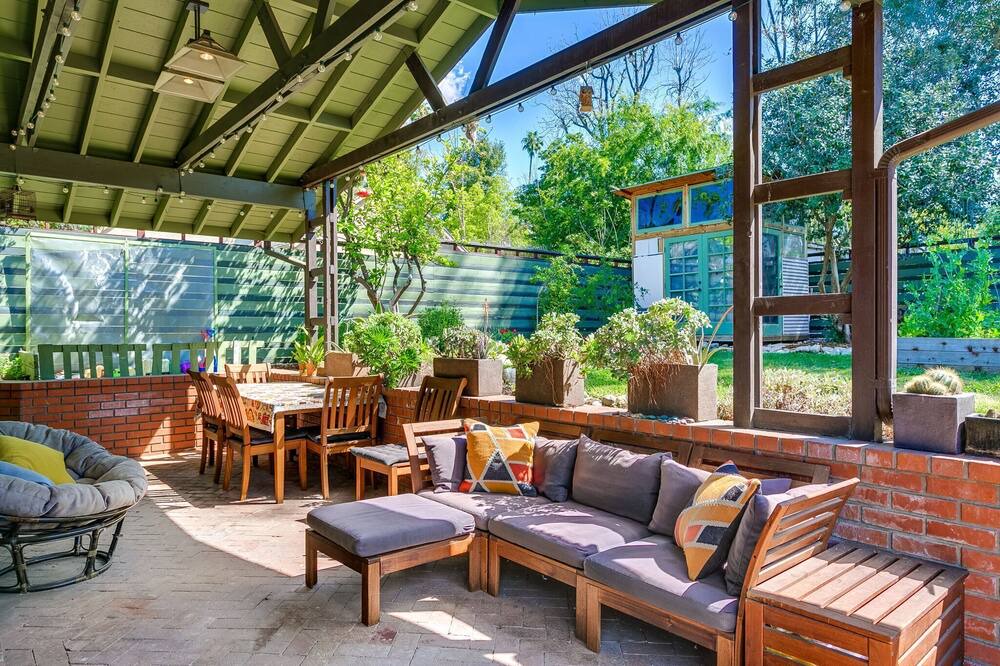 Photo of Patio Balcony in North Central