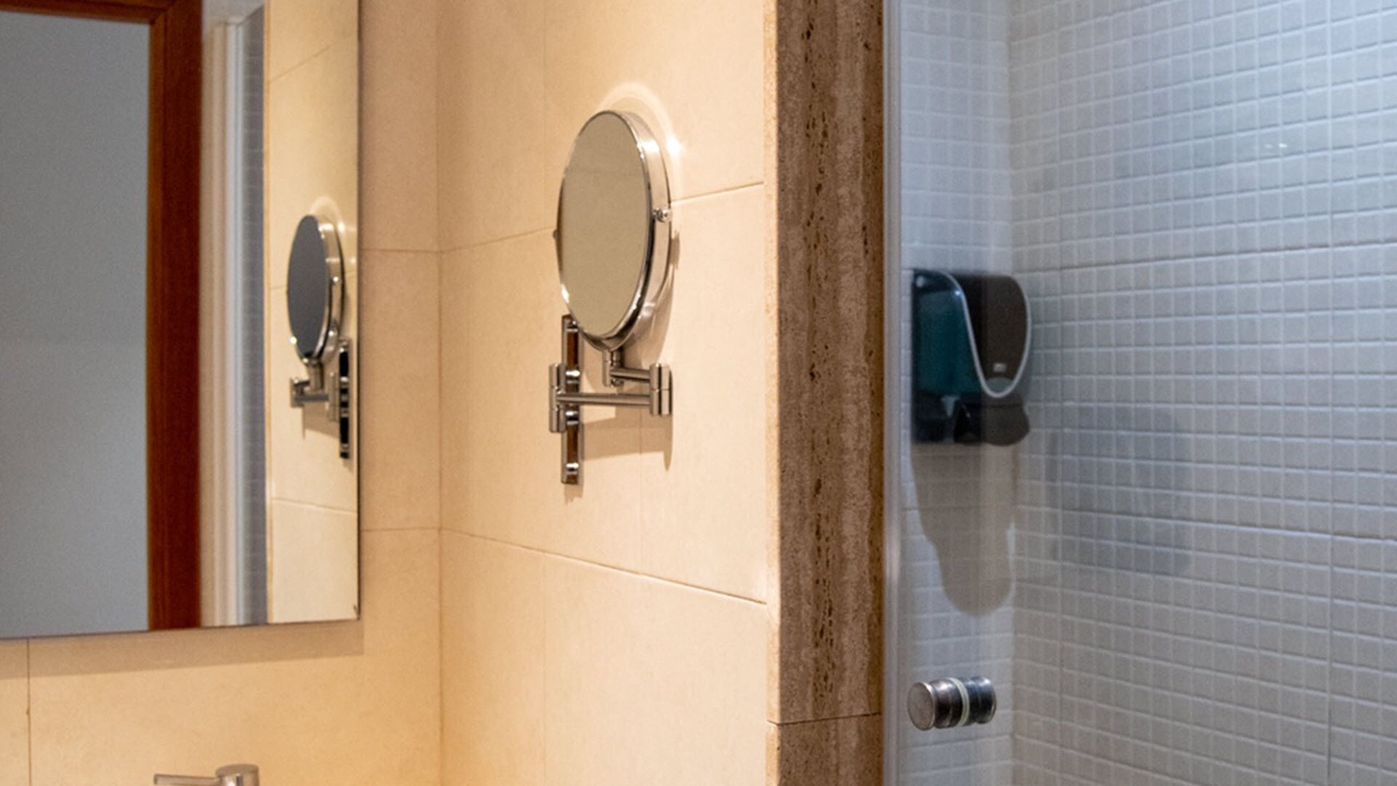 Photo of Bathroom in El Poble-sec
