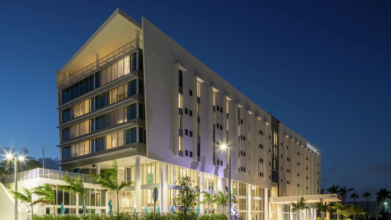 Photo of Outdoor in Doral