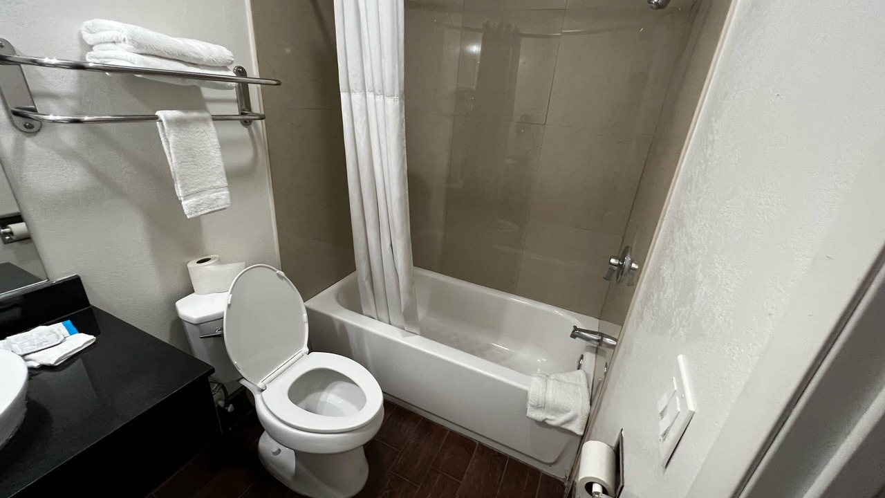 Photo of Bathroom in Orange