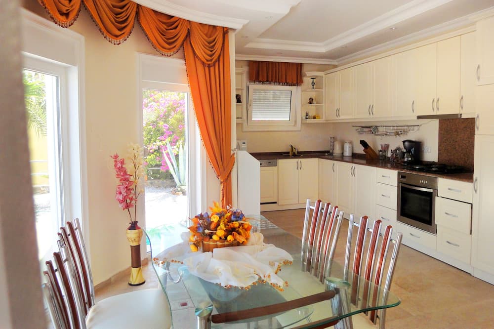 Photo of Kitchen in Kargicak