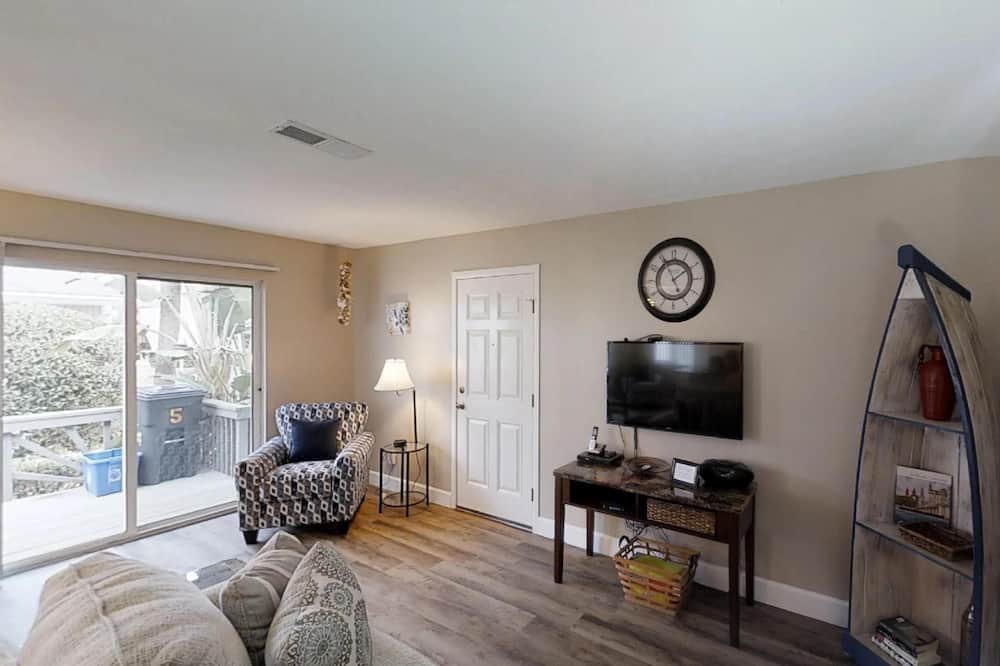 Photo of Others in Surfcrest Village