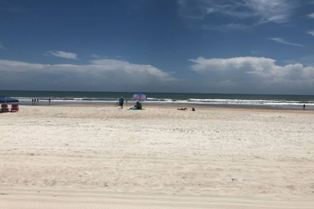 Photo of Outdoor in Surfcrest Village