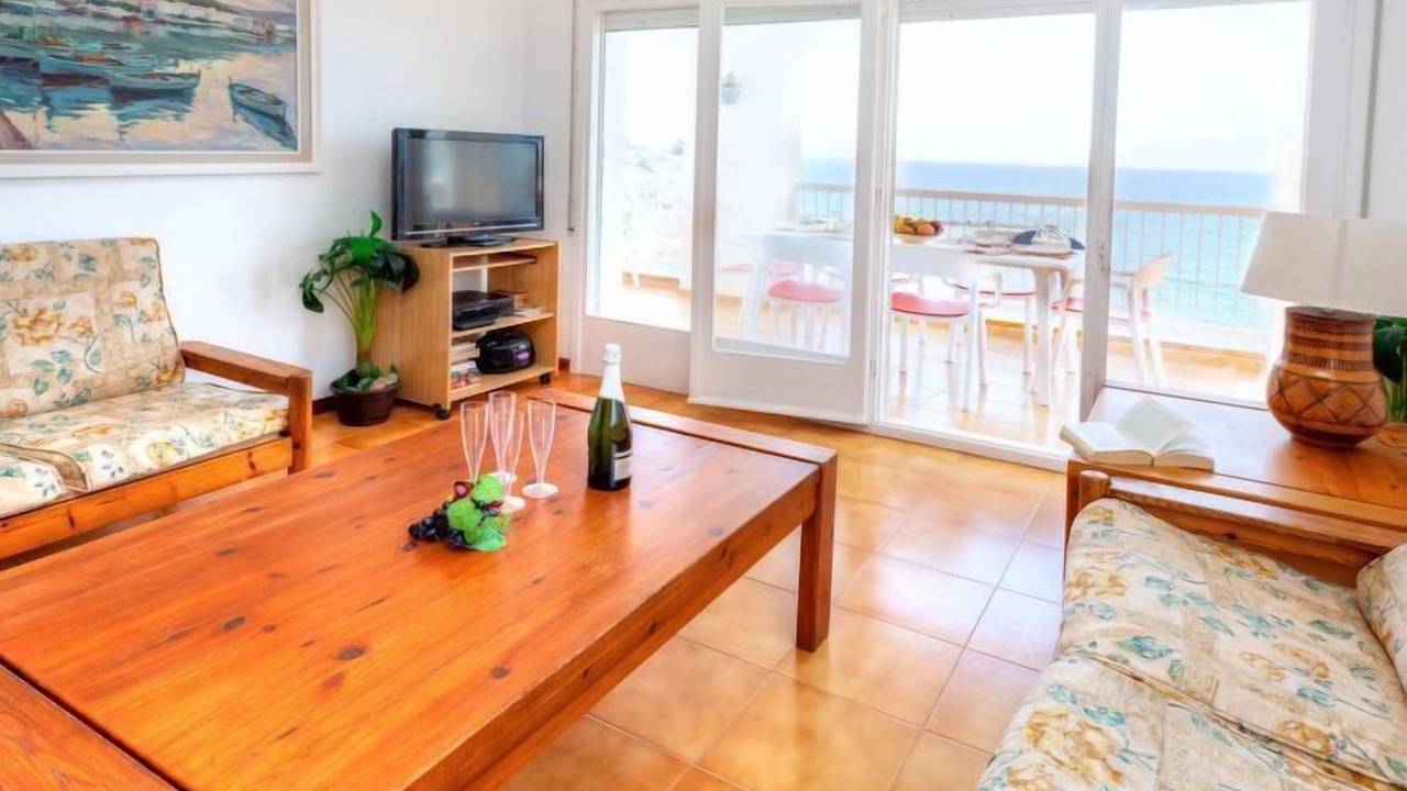 Photo of Livingroom in Llanca
