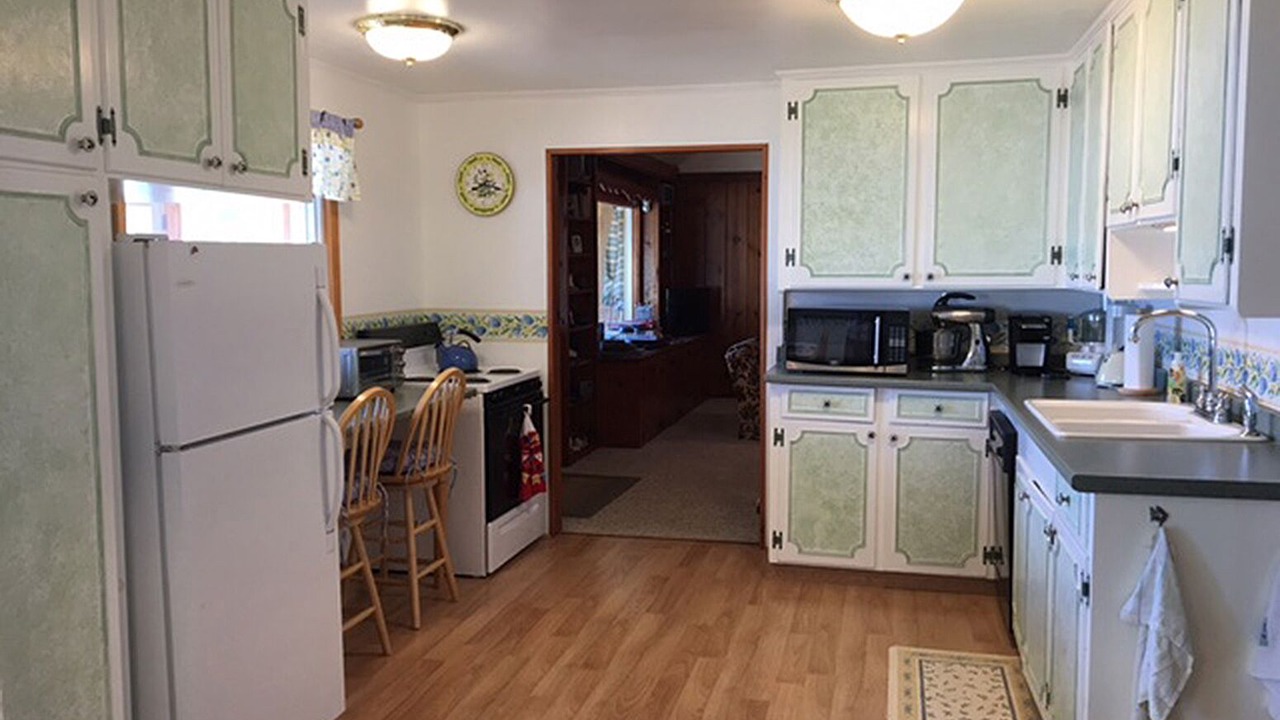 Photo of Kitchen in Findley Lake