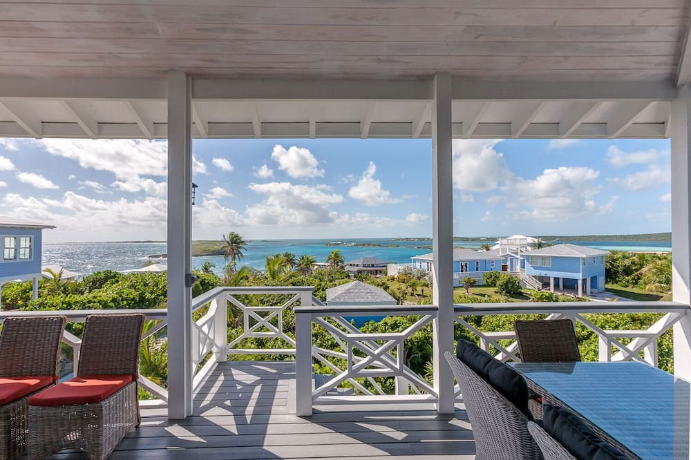 Photo of Patio Balcony in Hope Town