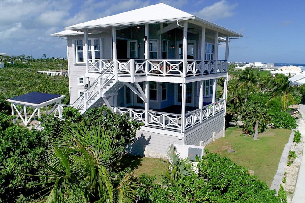 Photo of Outdoor in Hope Town