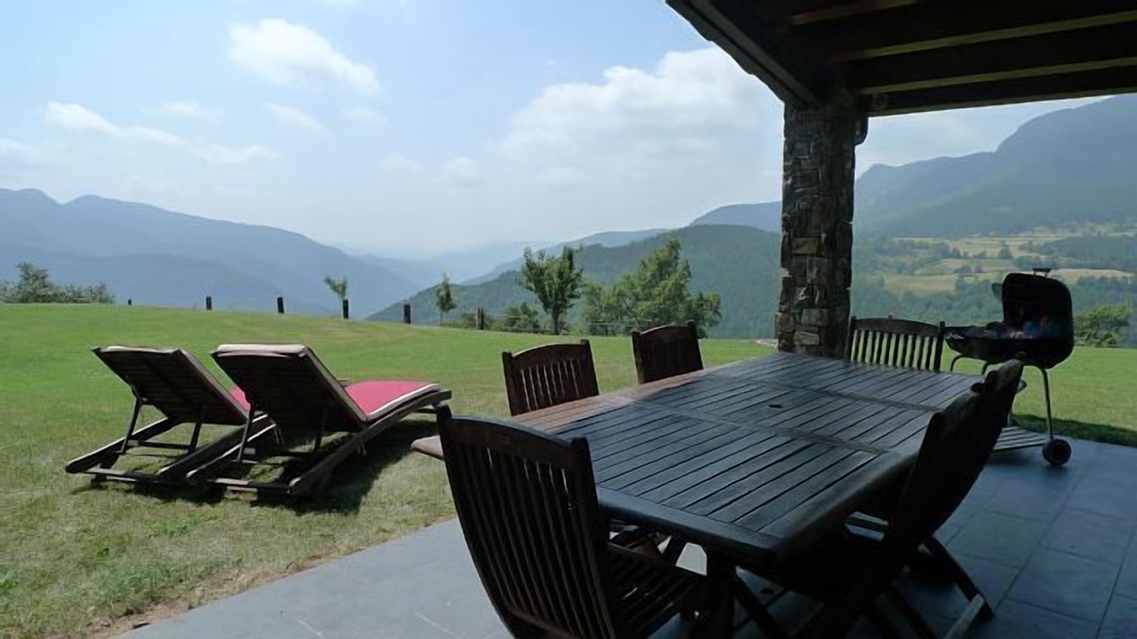Photo of Outdoor in Campelles