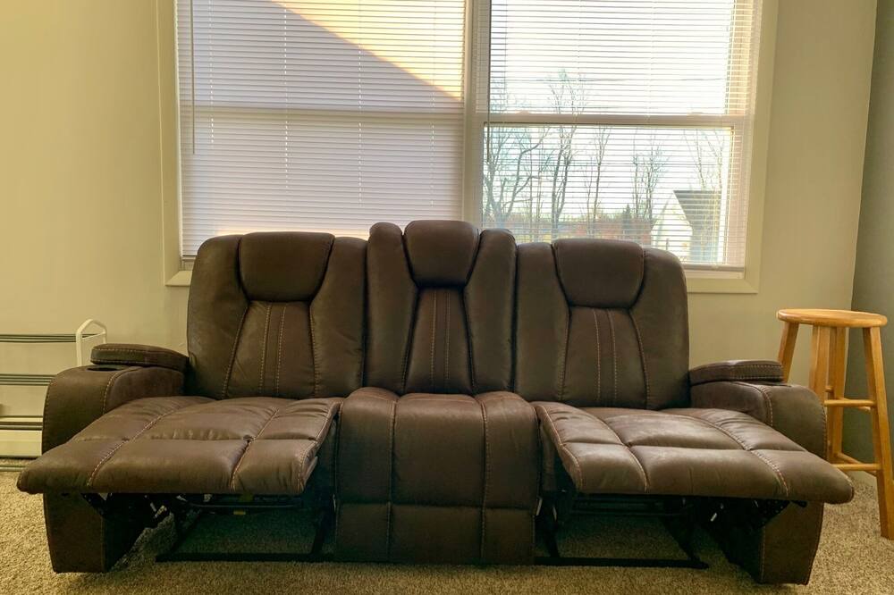 Photo of Livingroom in Van Buren Point