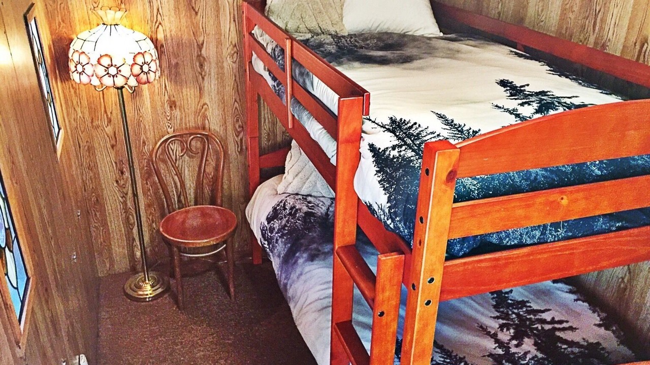 Photo of Bedroom in Forest Falls