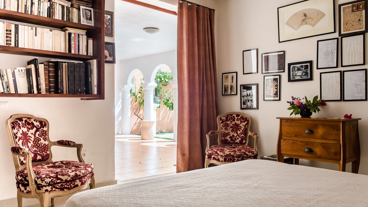 Photo of Bedroom in Nunue