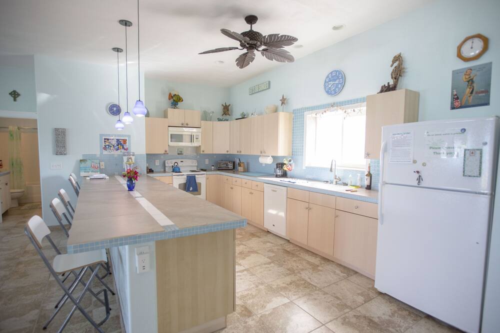 Photo of Kitchen in Bennett's Harbour