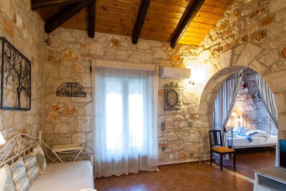 Photo of Bedroom in Psarou