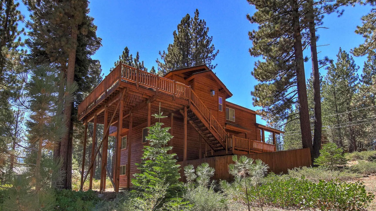 Photo of Outdoor in Country Club Estates