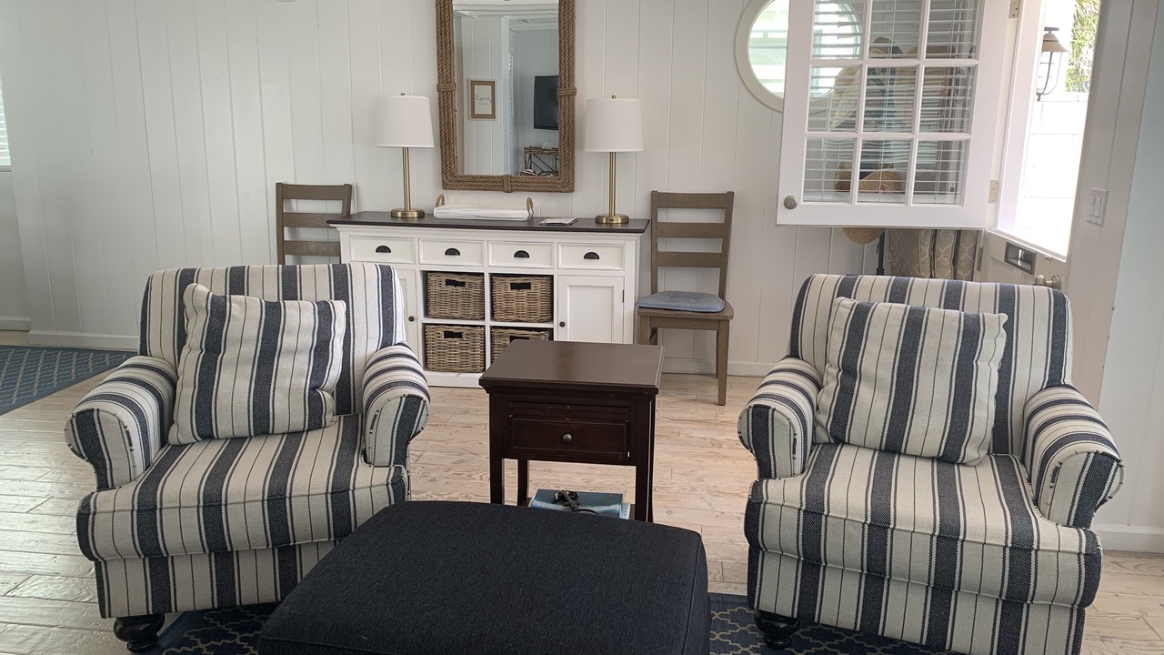 Photo of Livingroom in Newport Beach