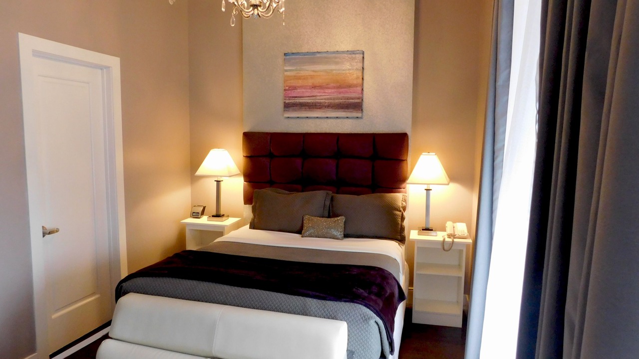 Photo of Bedroom in Seneca Falls