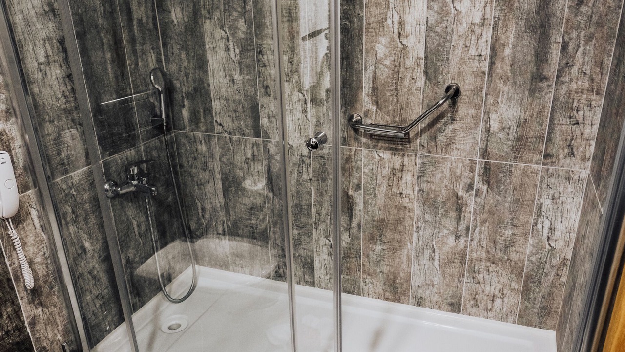 Photo of Bathroom in Lara