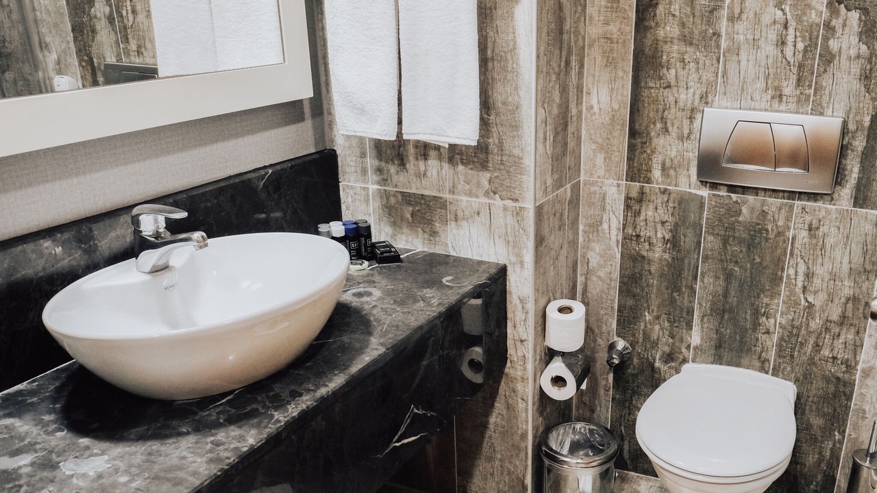 Photo of Bathroom in Lara