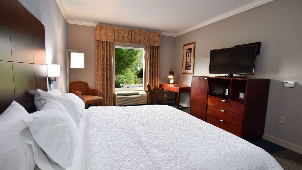 Photo of Bedroom in Alexander City