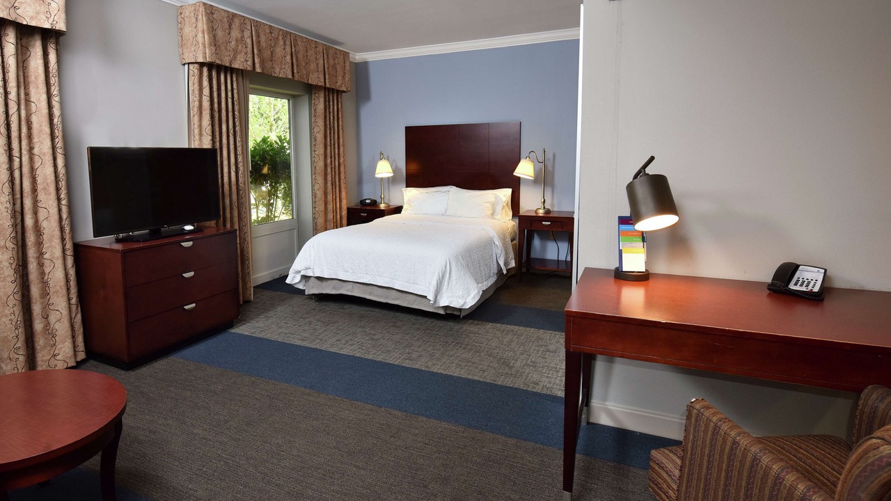 Photo of Bedroom in Alexander City