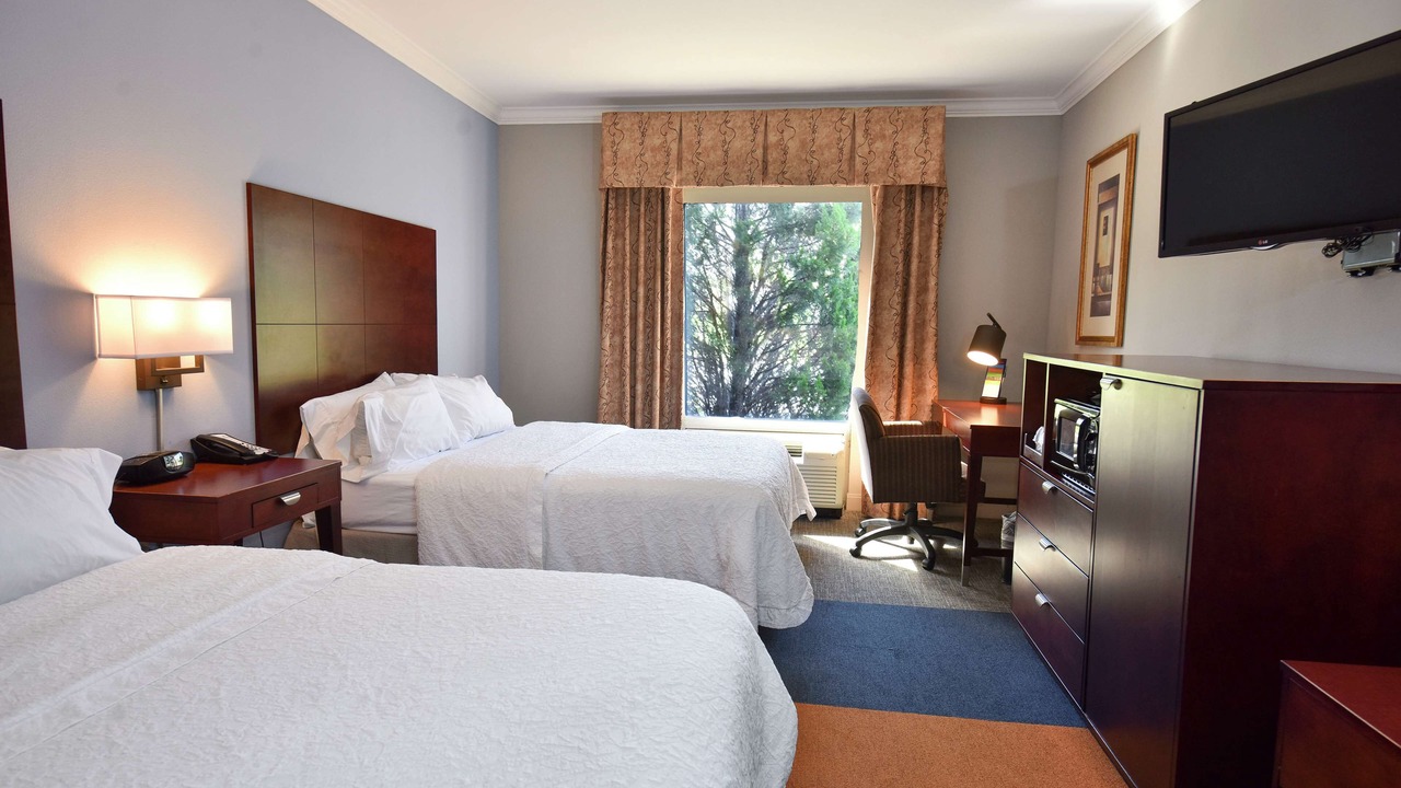 Photo of Bedroom in Alexander City