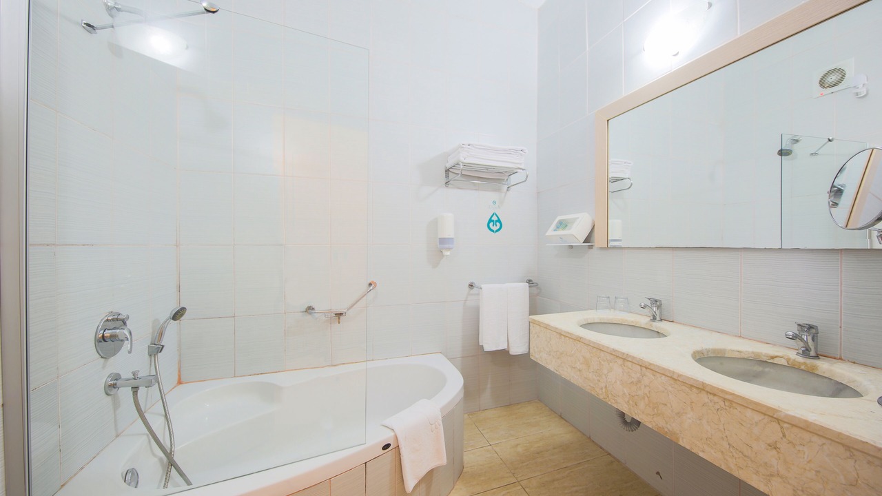Photo of Bathroom in Kiris