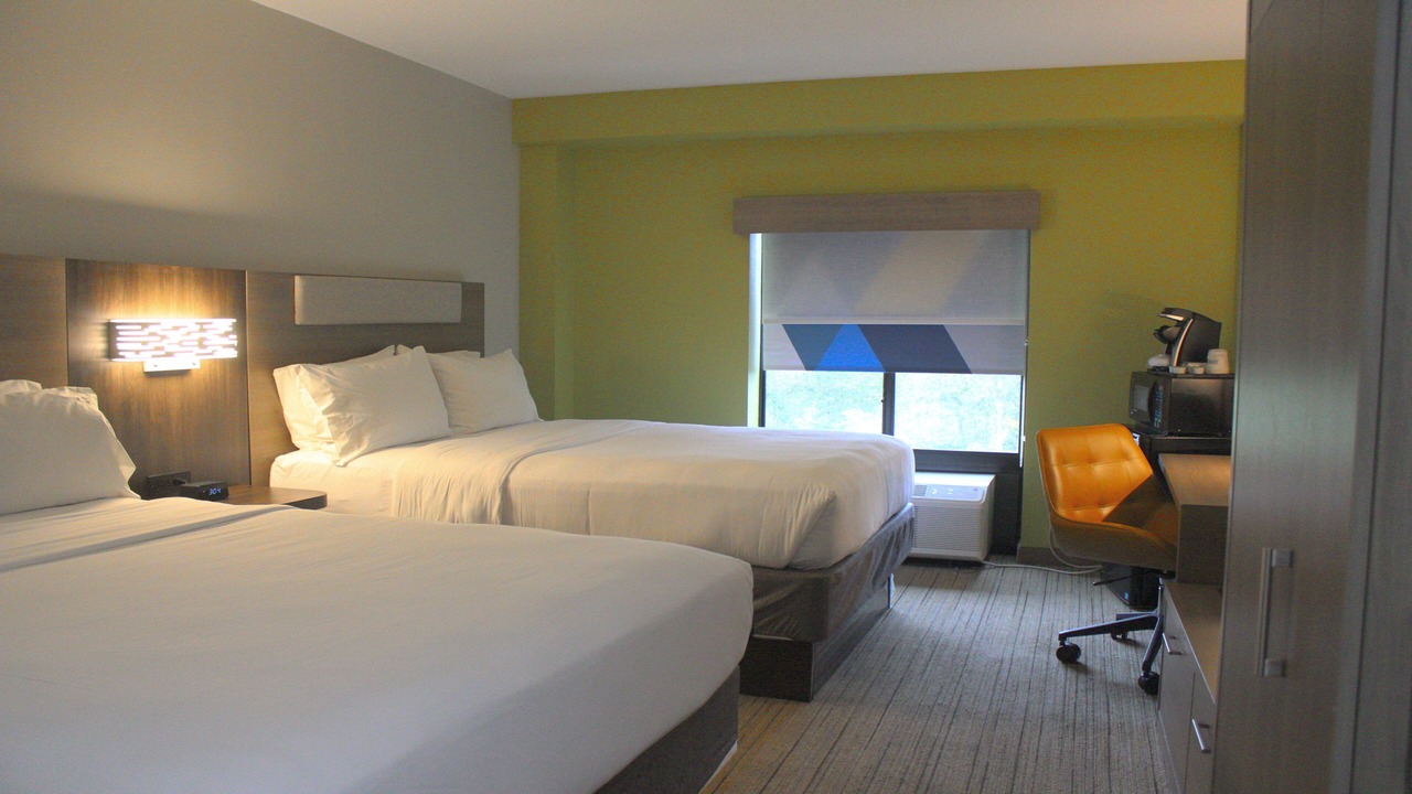 Photo of Bedroom in South View