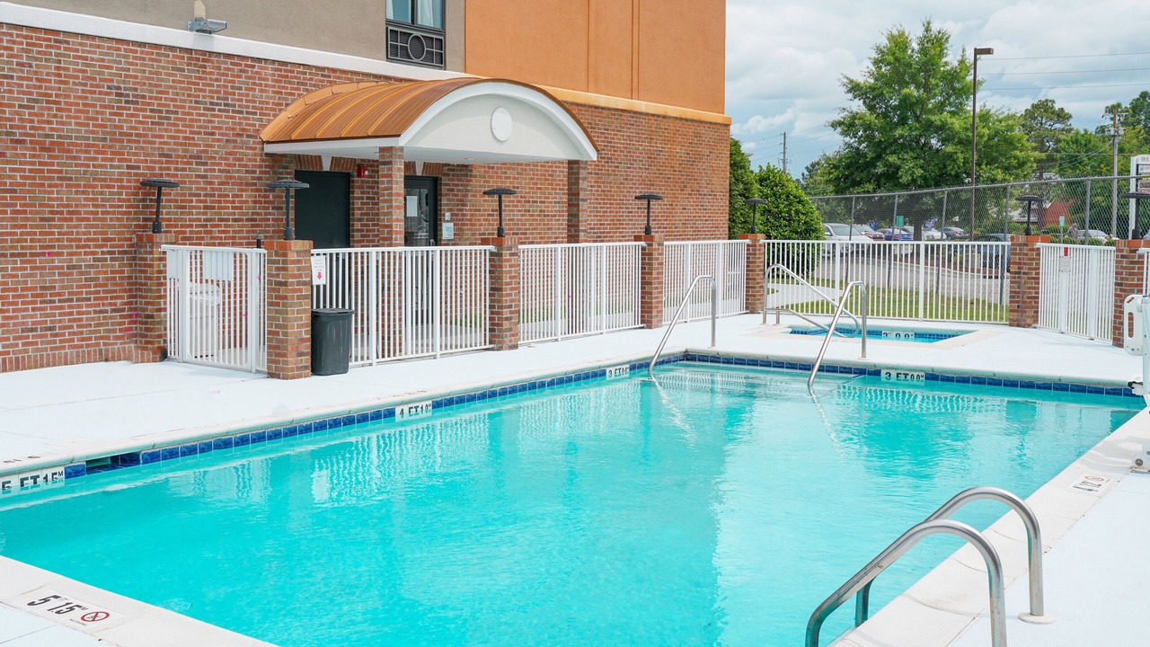 Photo of Outdoor in South View
