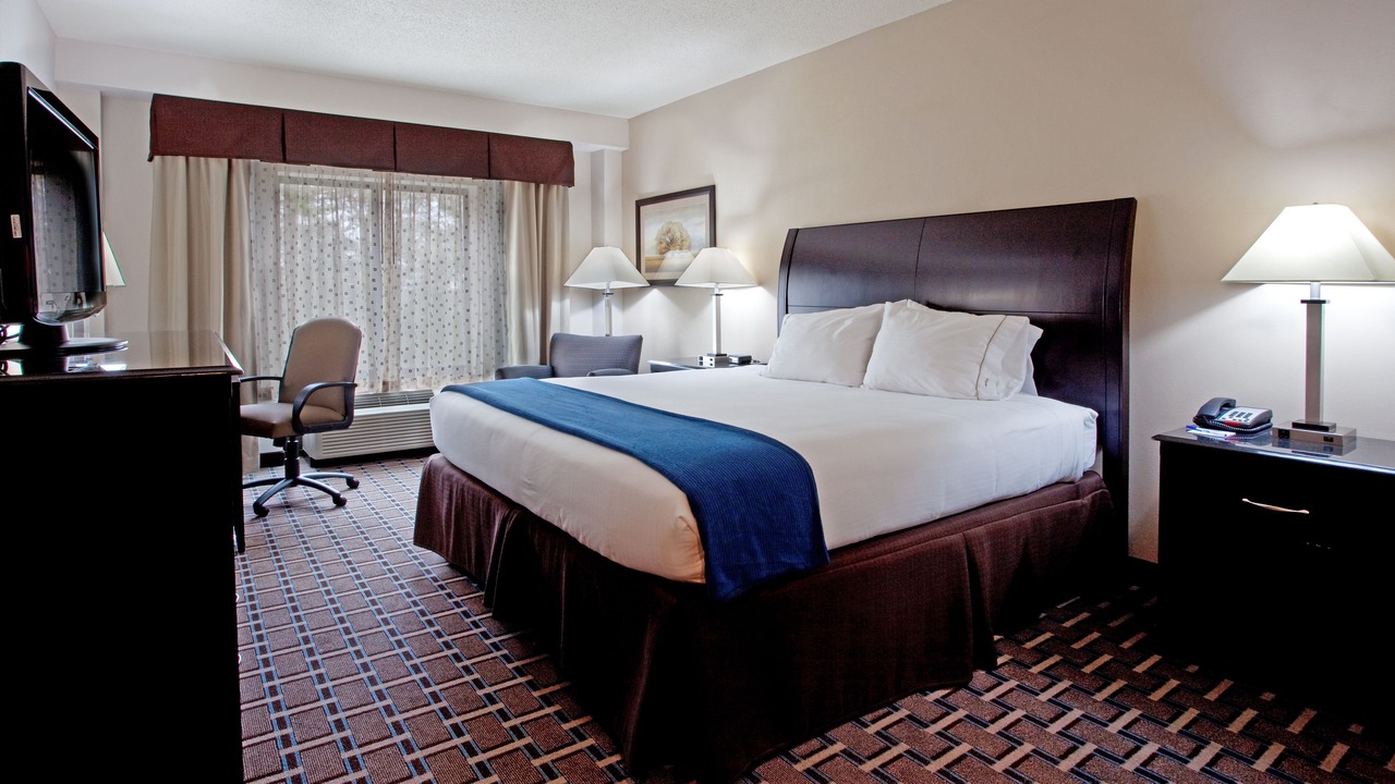 Photo of Bedroom in South View