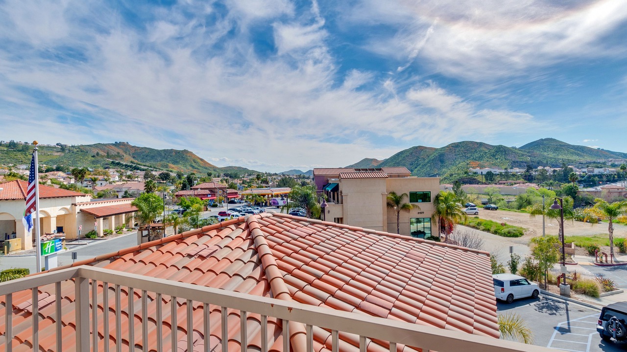 Photo of Bedroom in Lake Elsinore