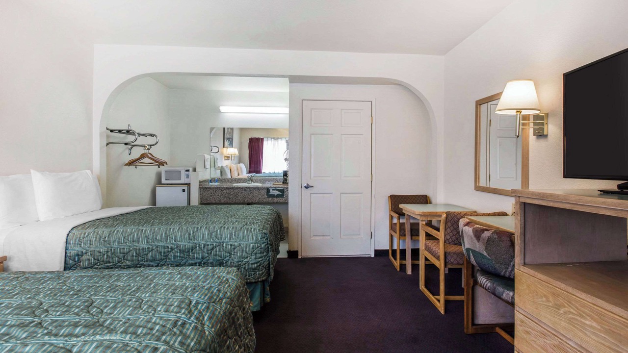 Photo of Bedroom in Beaumont