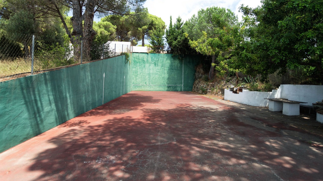 Photo of Outdoor in Cabrils