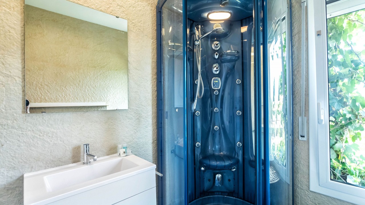Photo of Bathroom in Cabrils