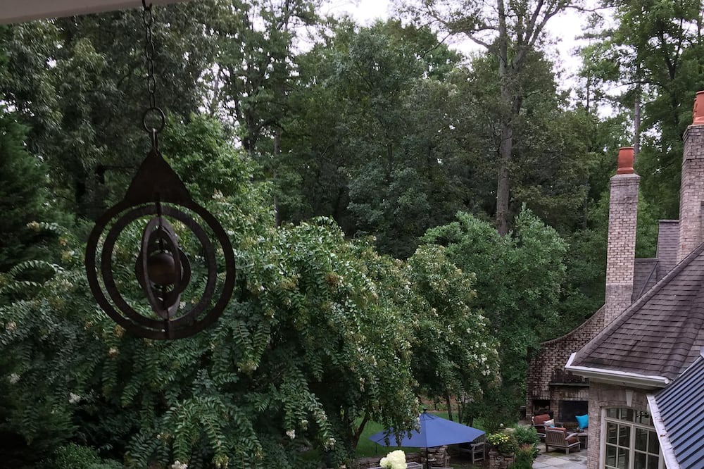Photo of Patio Balcony in Old Irving Park