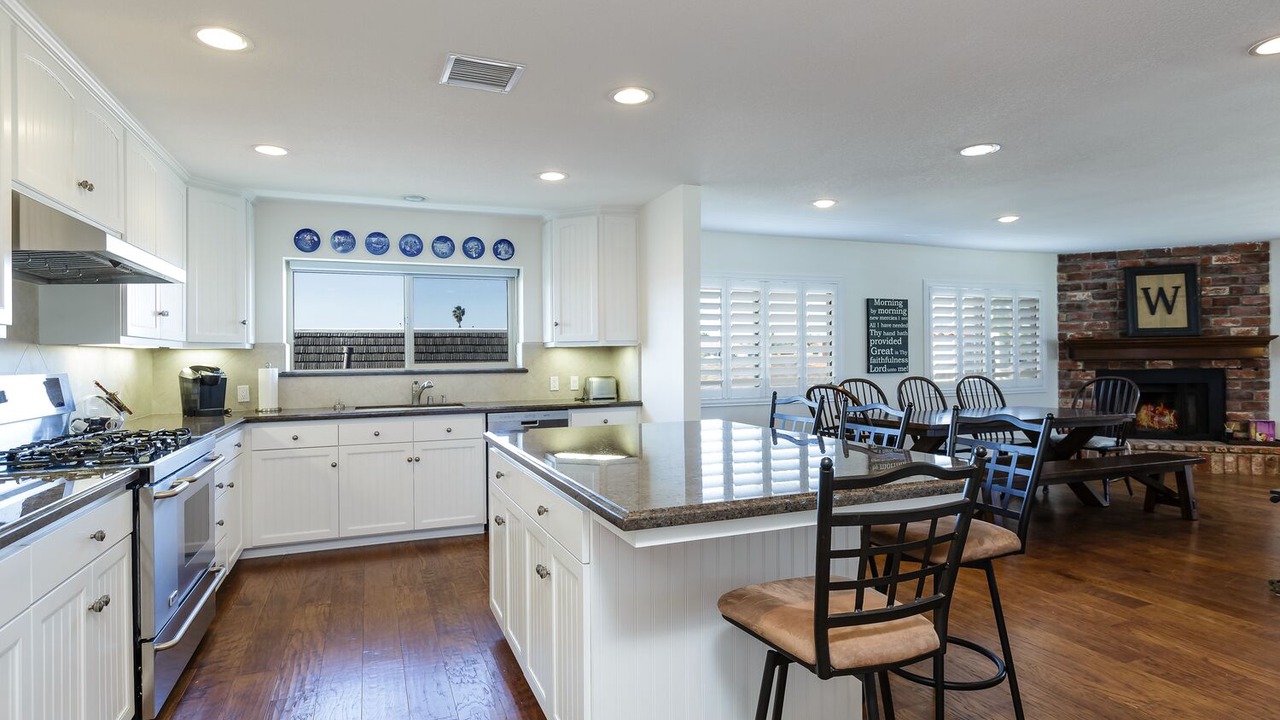 Photo of Kitchen in Oxnard Shores