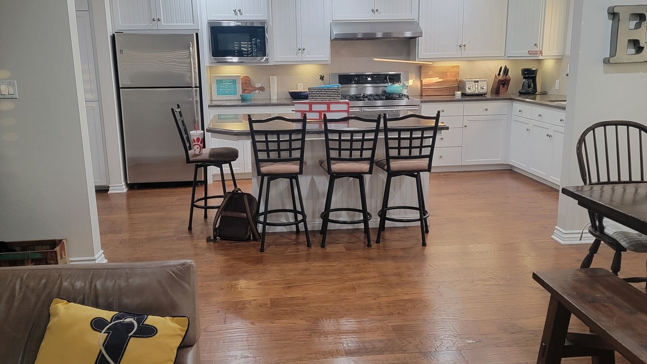 Photo of Kitchen in Oxnard Shores