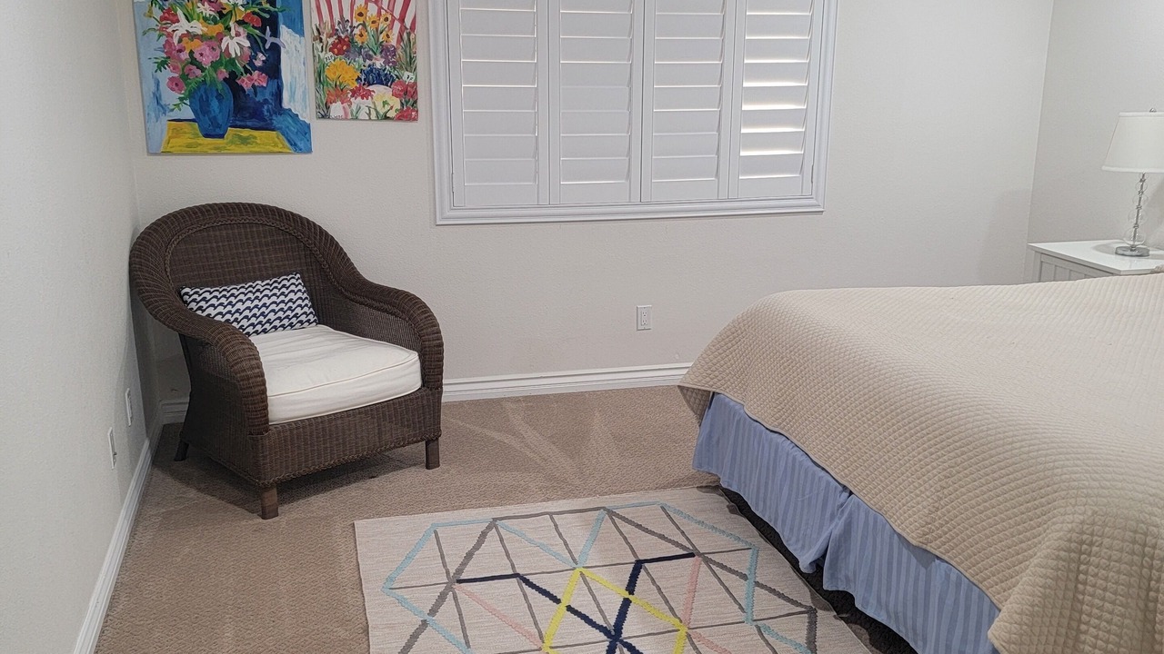 Photo of Bedroom in Oxnard Shores