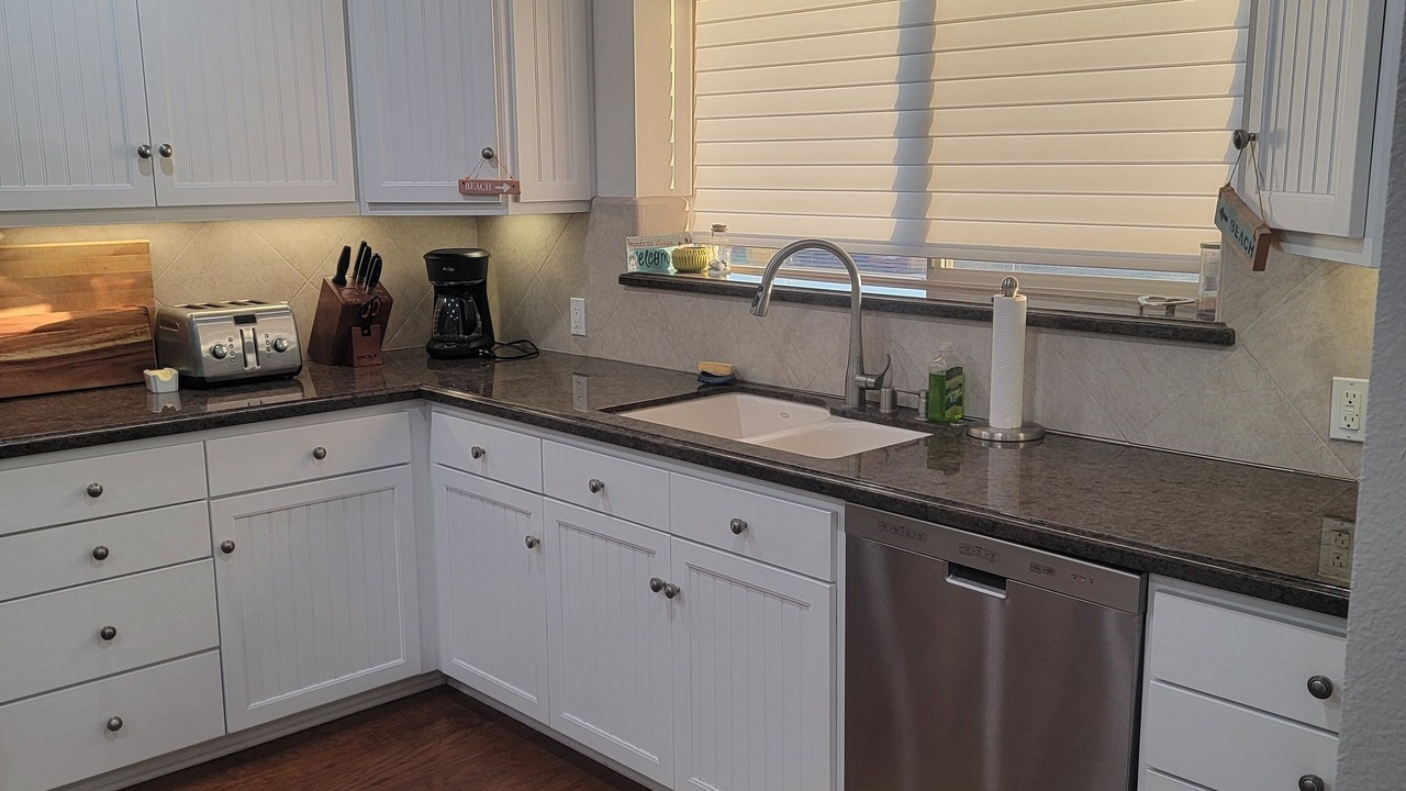Photo of Kitchen in Oxnard Shores
