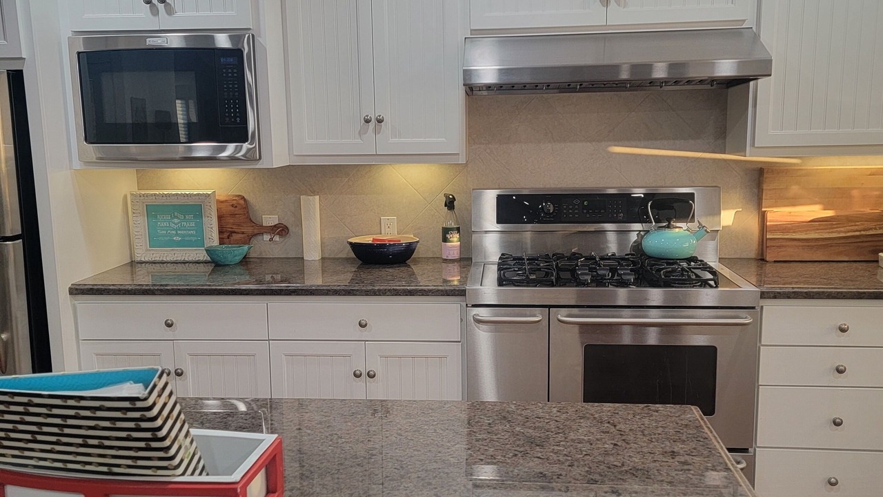 Photo of Kitchen in Oxnard Shores