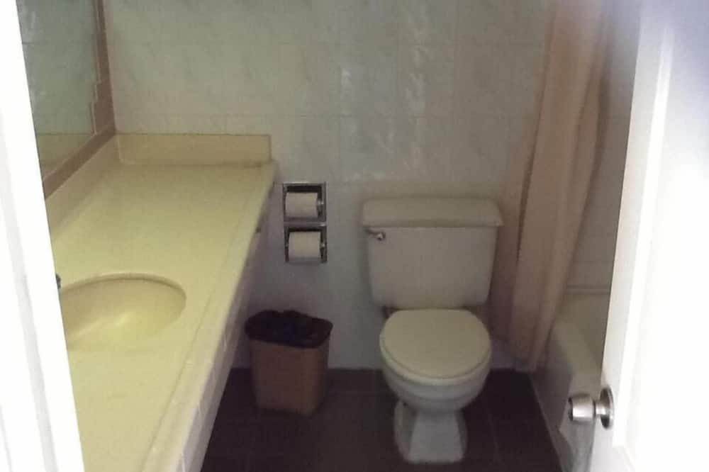 Photo of Bathroom in Downey