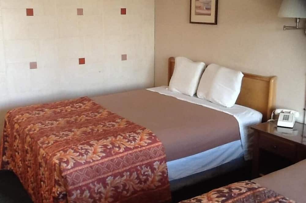 Photo of Bedroom in Downey